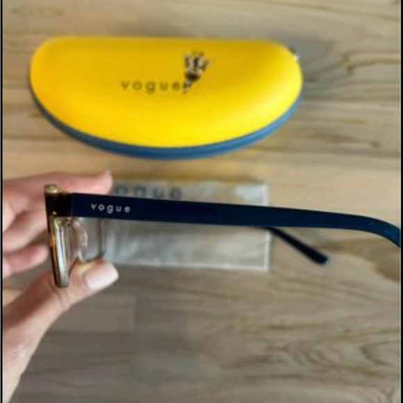New KIDS LENSCRAFTERS vogue eyeglass frames Havana + blue sides retail: $140 - Picture 2 of 3